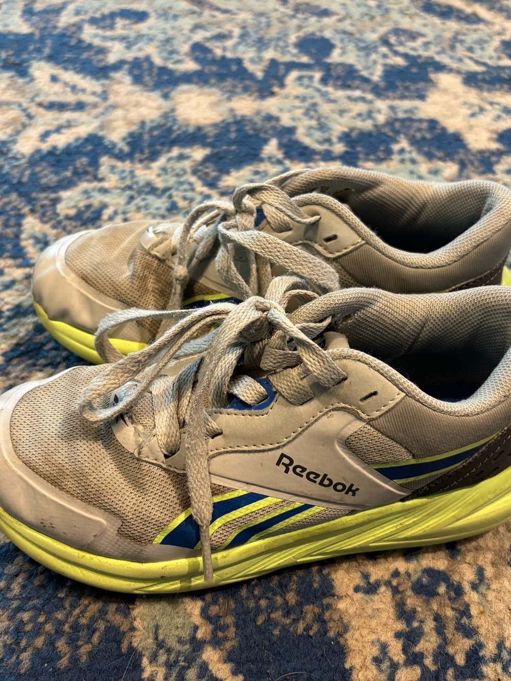Boys Reebok size 1